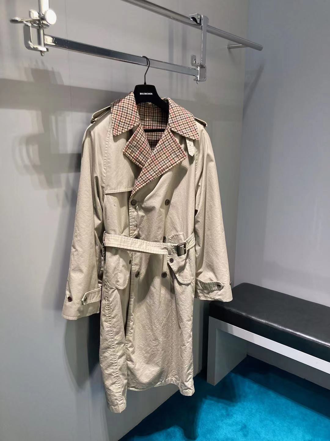 Balenciaga Reversible Trench Coat In Brown