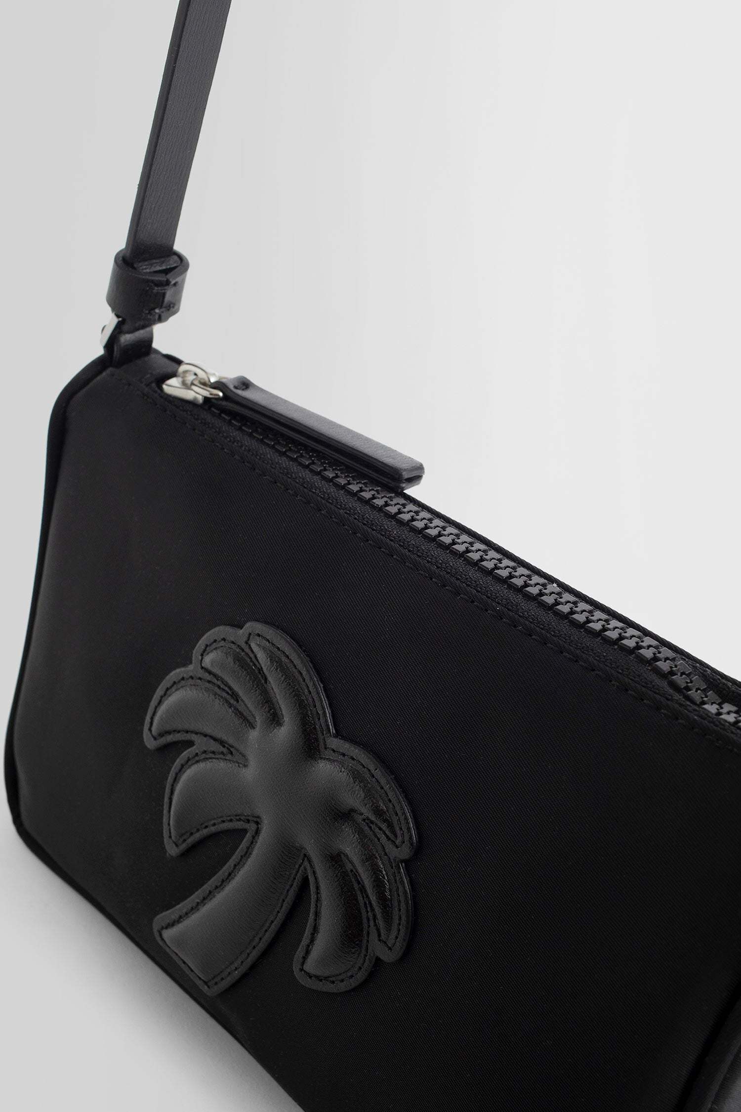 Palm Angels Logo-embossed Zipped Pouch In Black