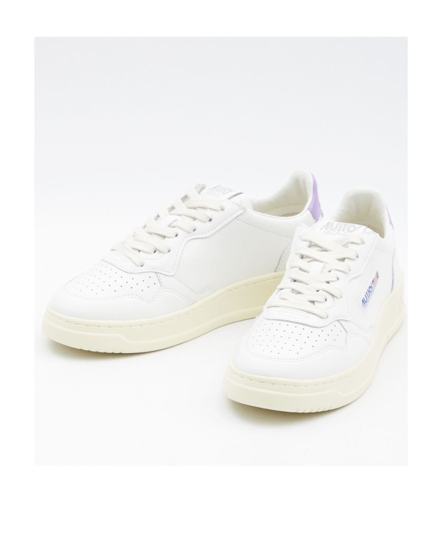 Autry Medalist Leather Sneakers In White