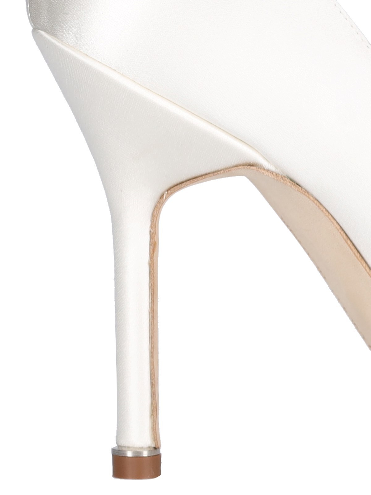 Shop Manolo Blahnik Hangisi Satin Pumps In White