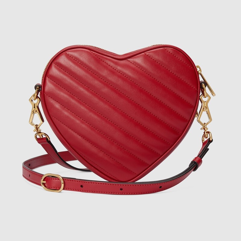 Gucci Red Interlocking G Mini Heart Shoulder Bag In Red