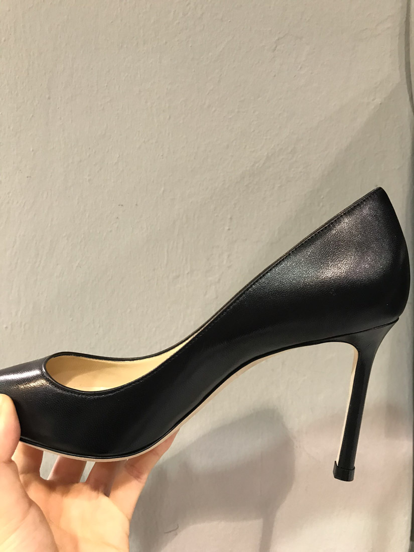 Jimmy Choo Black Leather Pumps In Black
