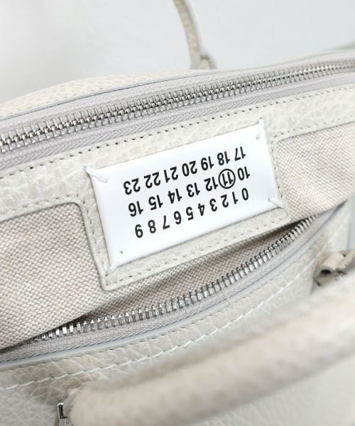 Maison Margiela 5ac Medium White Crossbody Bag In Gray