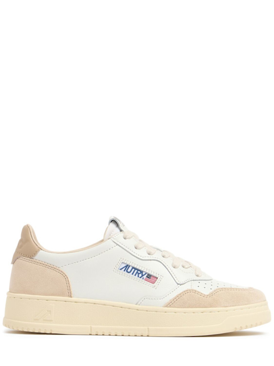 Autry Medalist Low-cut Skate Shoes