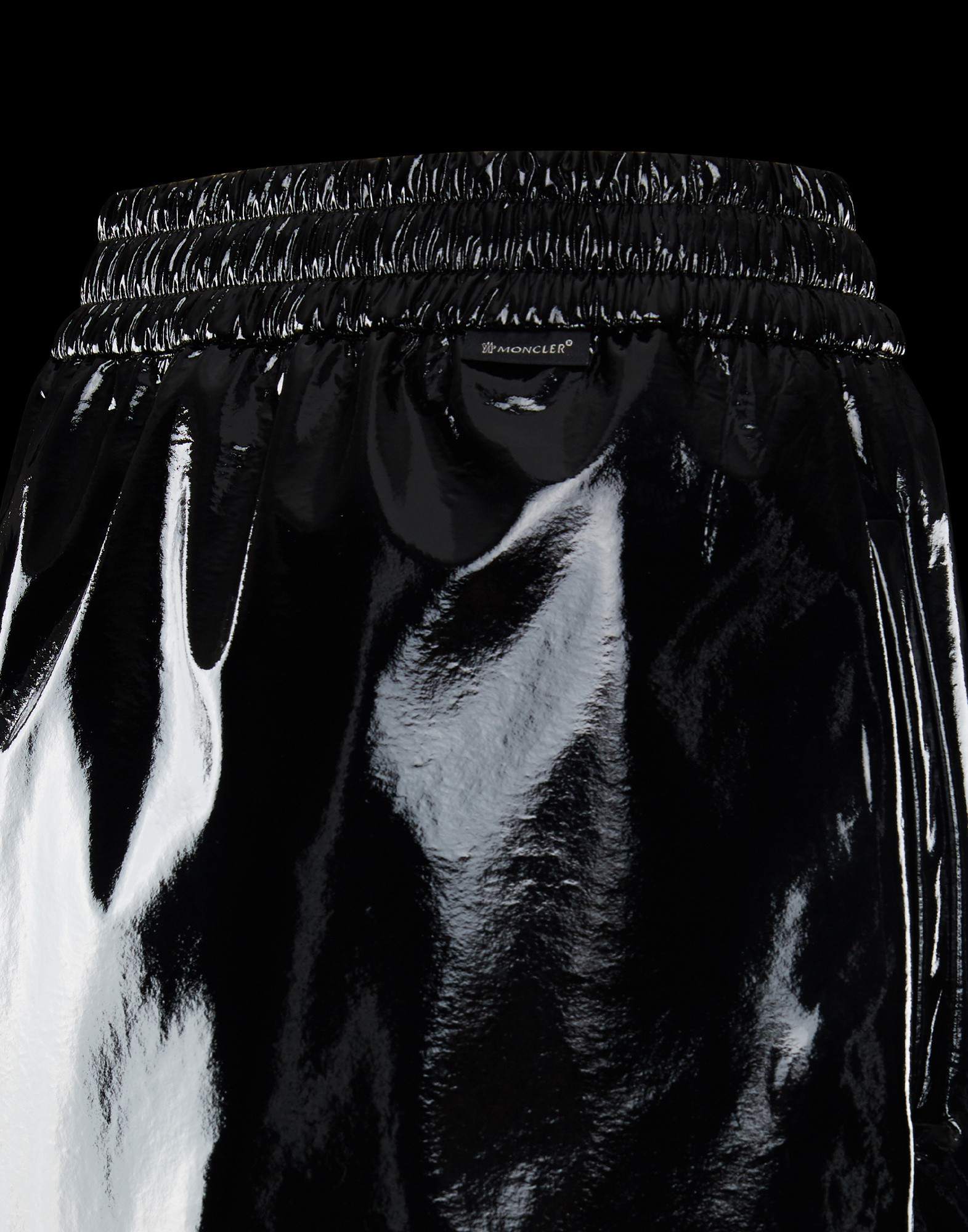 Moncler Black Shorts In Black