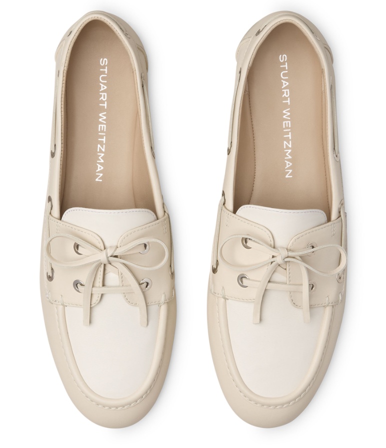 Stuart Weitzman Tinsley Leather Boat Shoes In Neutral