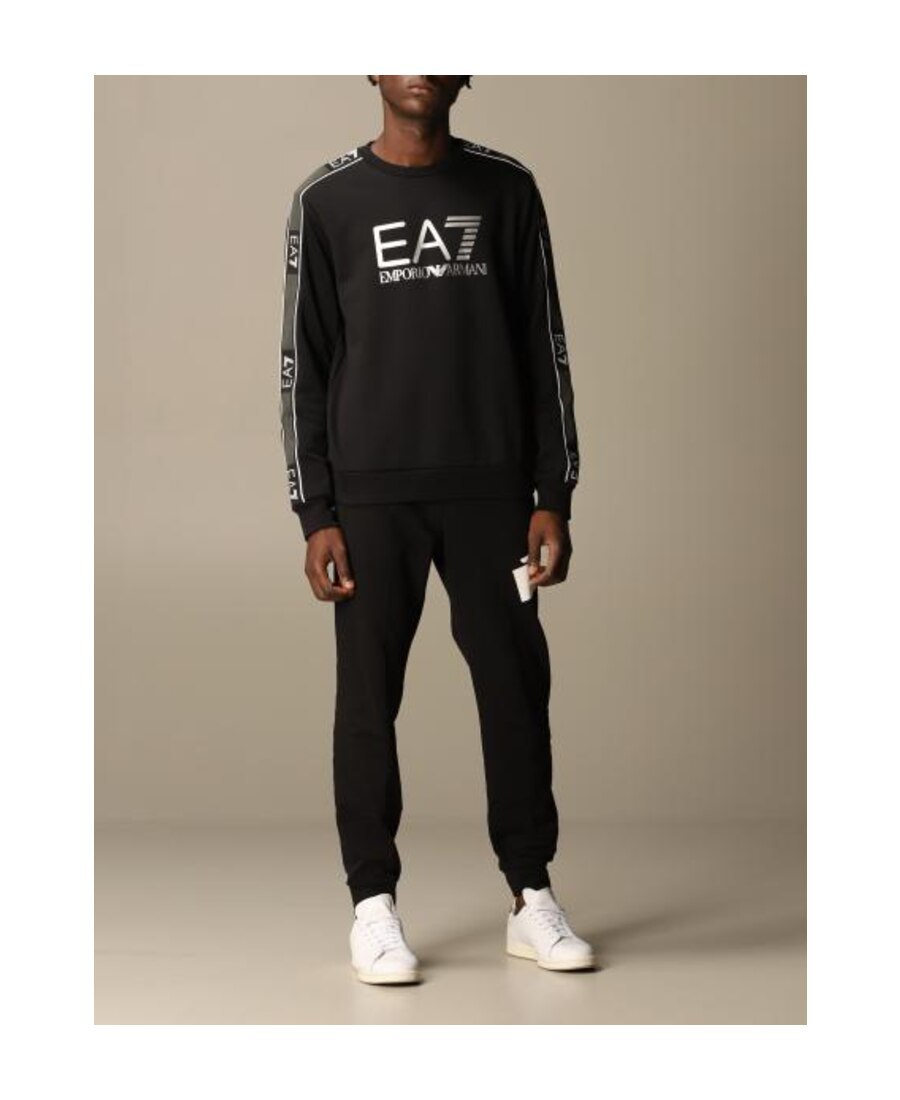 Ea7 Logo Printed Pullover Sweater In Black