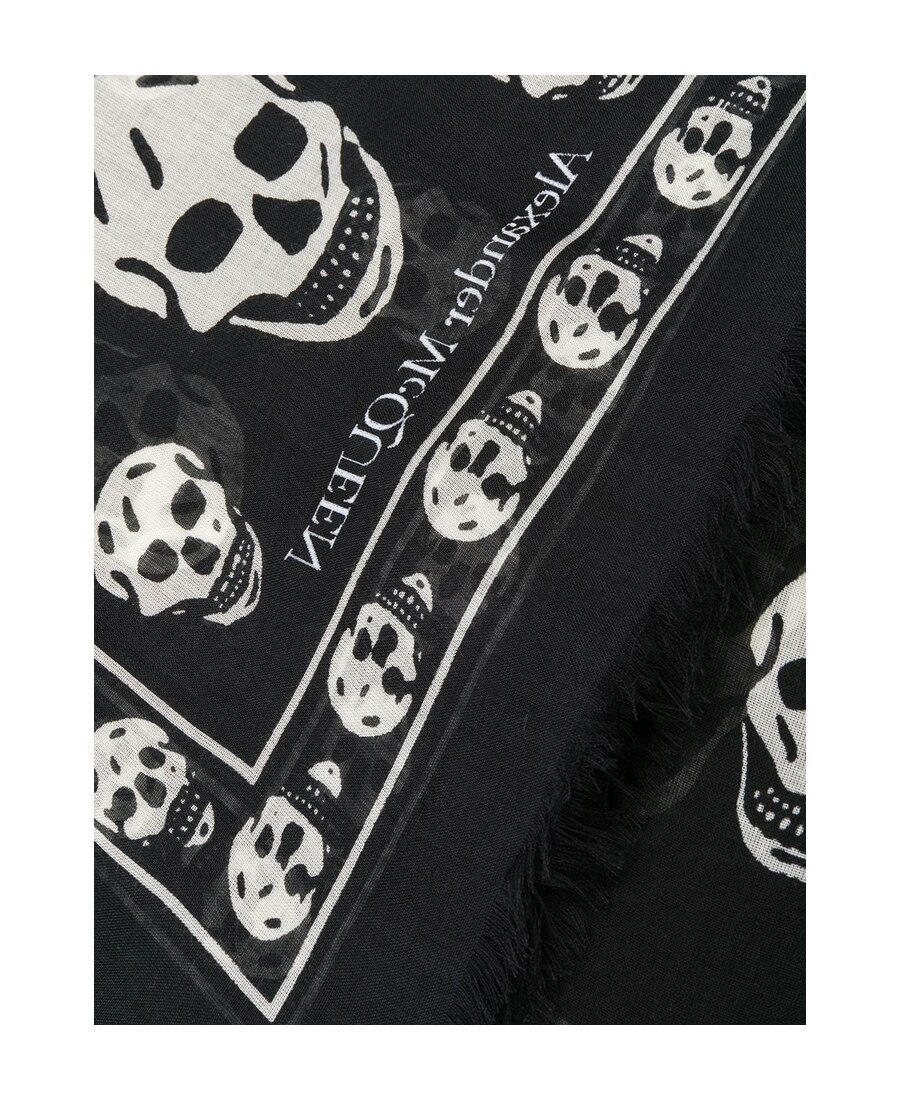 Alexander Mcqueen All-over Skull Motif Scarf In Black