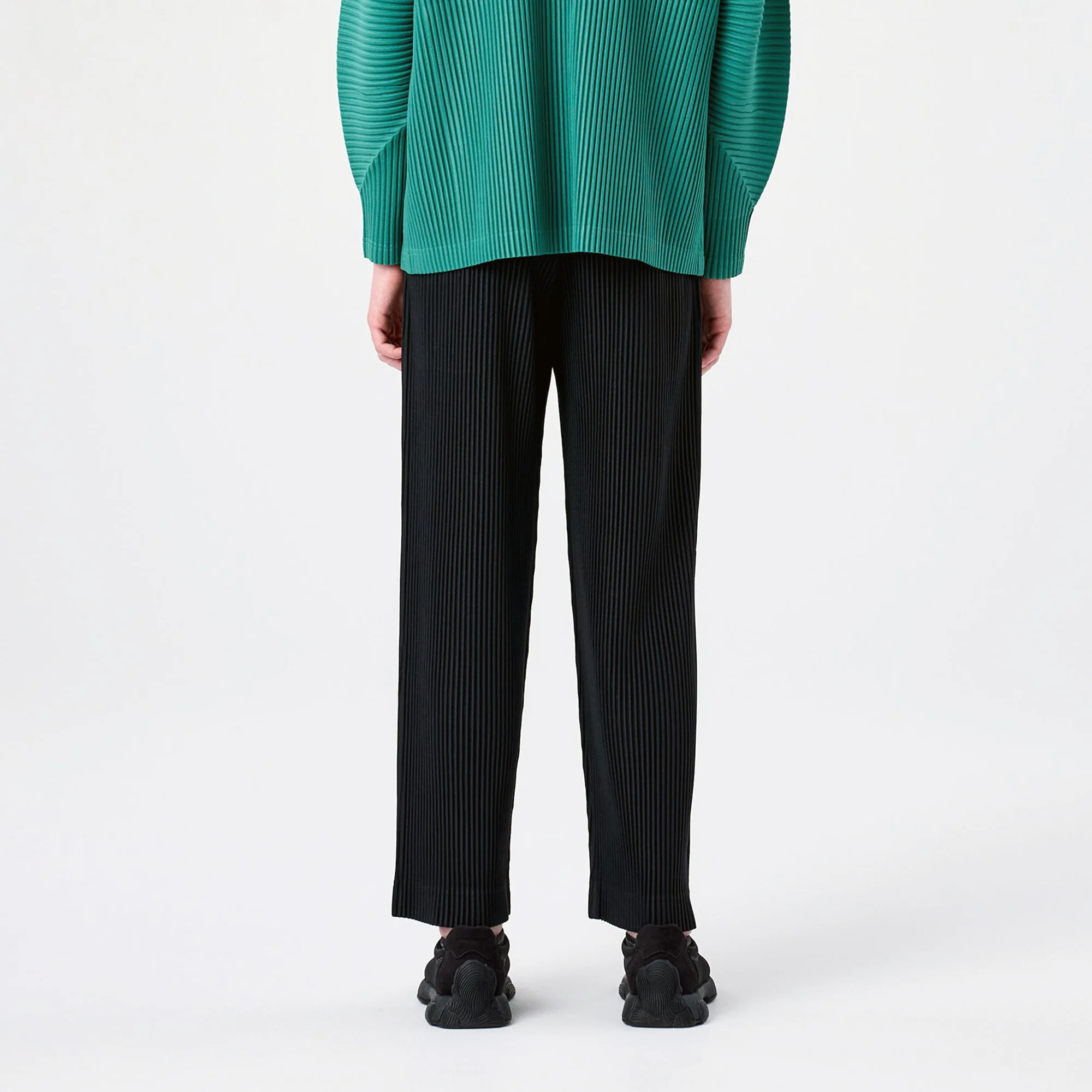 Issey Miyake Black Monthly Color November Trousers In Black