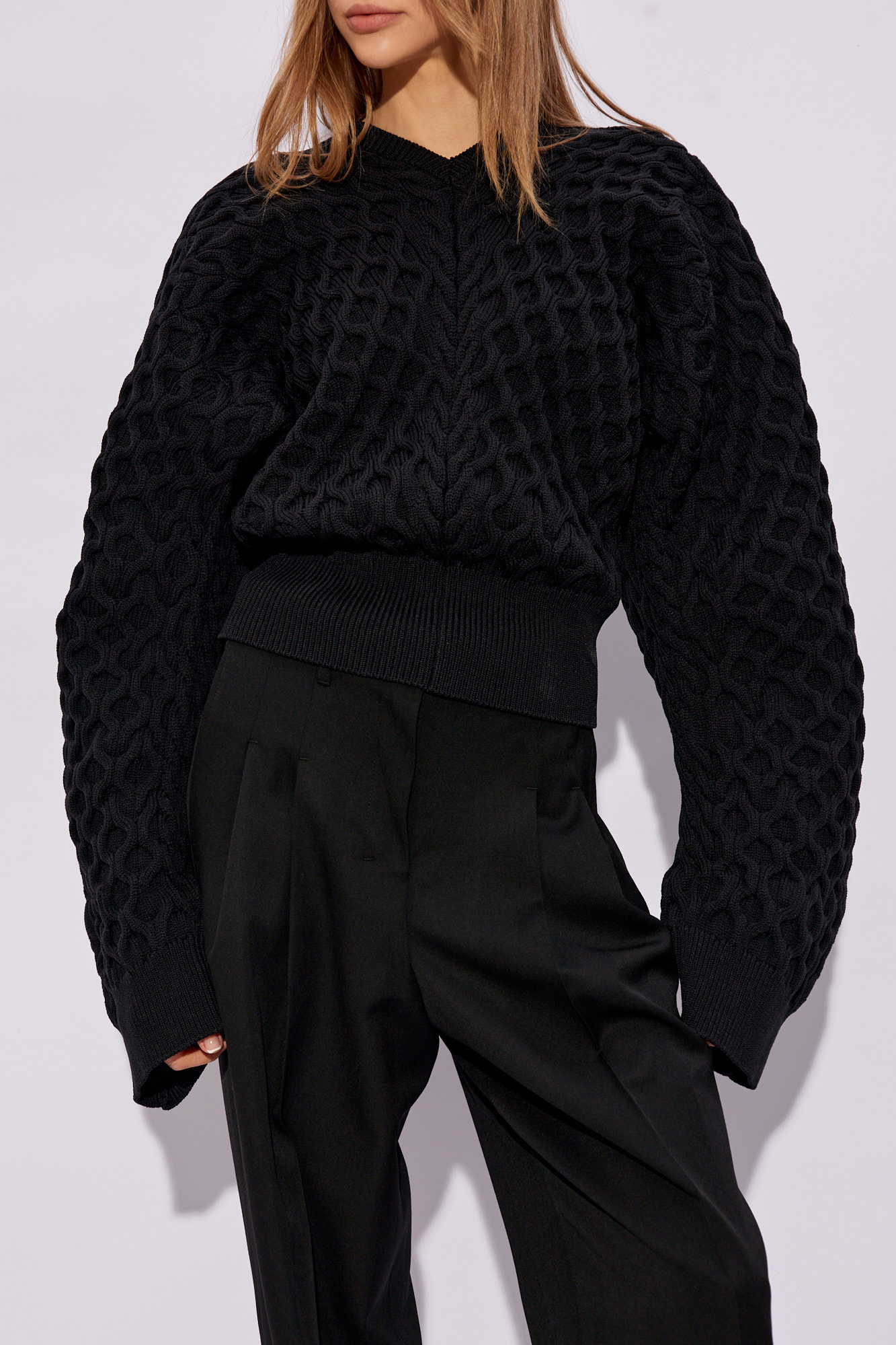 Jacquemus Knitted Oversized Sweater In Black
