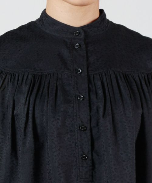 Chloé Sheer Fabric Gathered Long Sleeves Mandarin Collar In Black