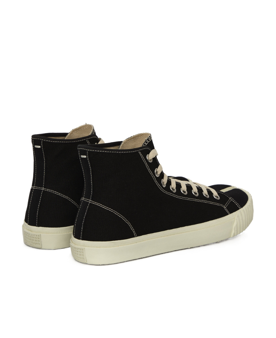 MAISON MARGIELA MAISON MARGIELA TABI HIGH-TOP SNEAKERS