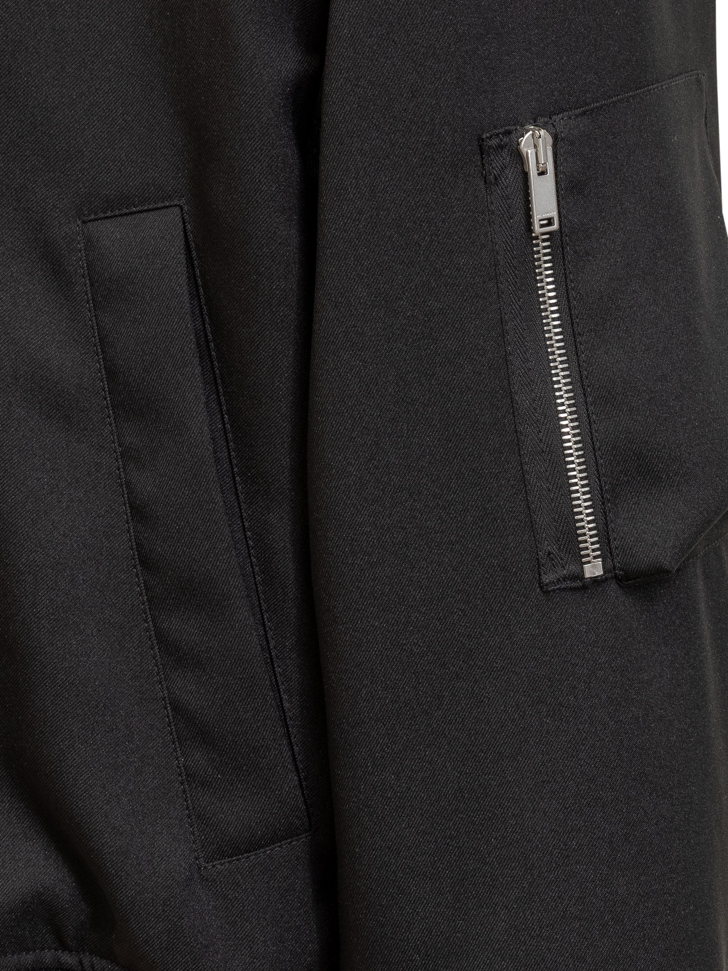 Jil Sander Long-sleeved Zipped Jacket In Black