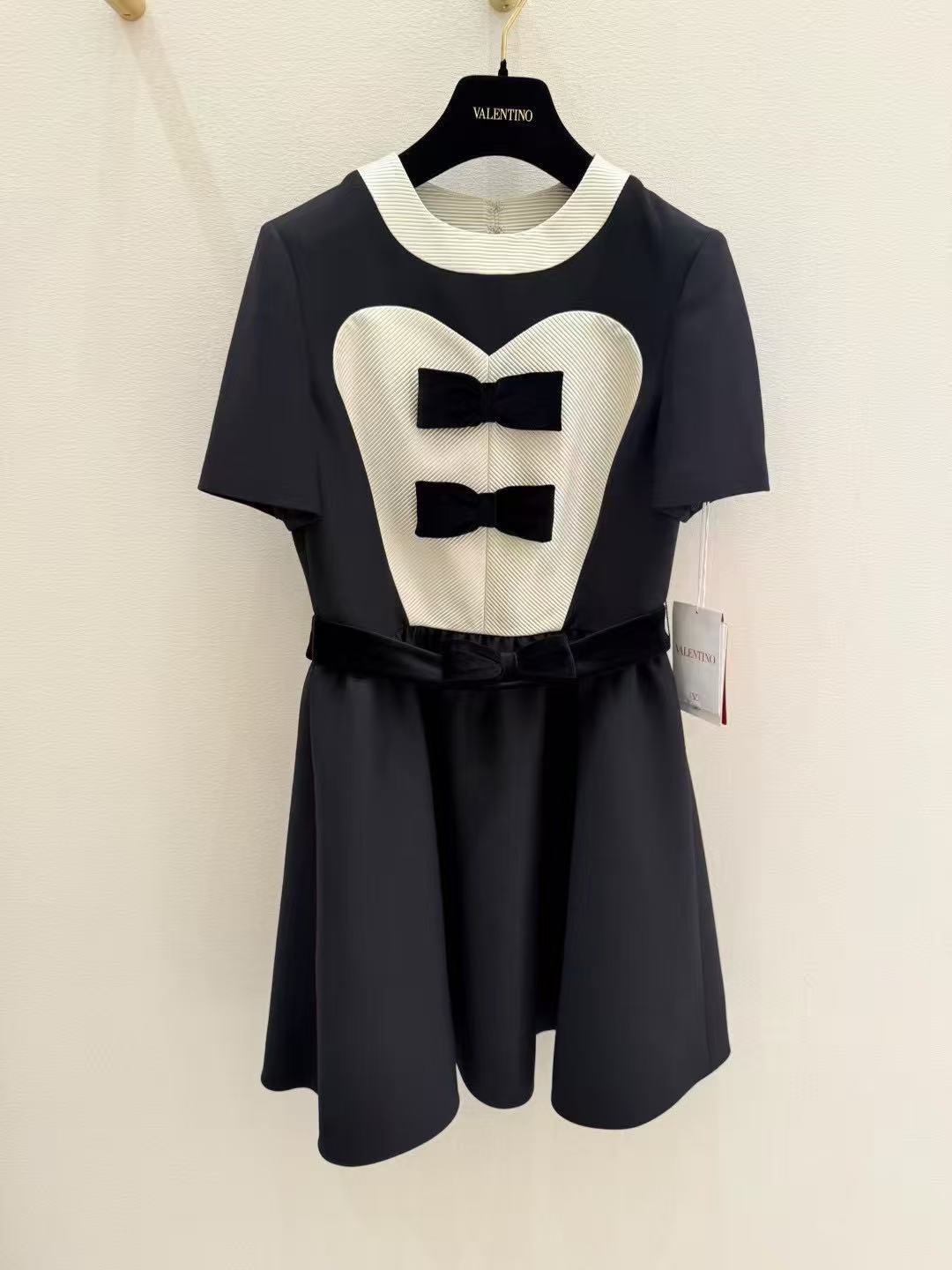 Valentino Double-bow Mini Dress In Wool In Black