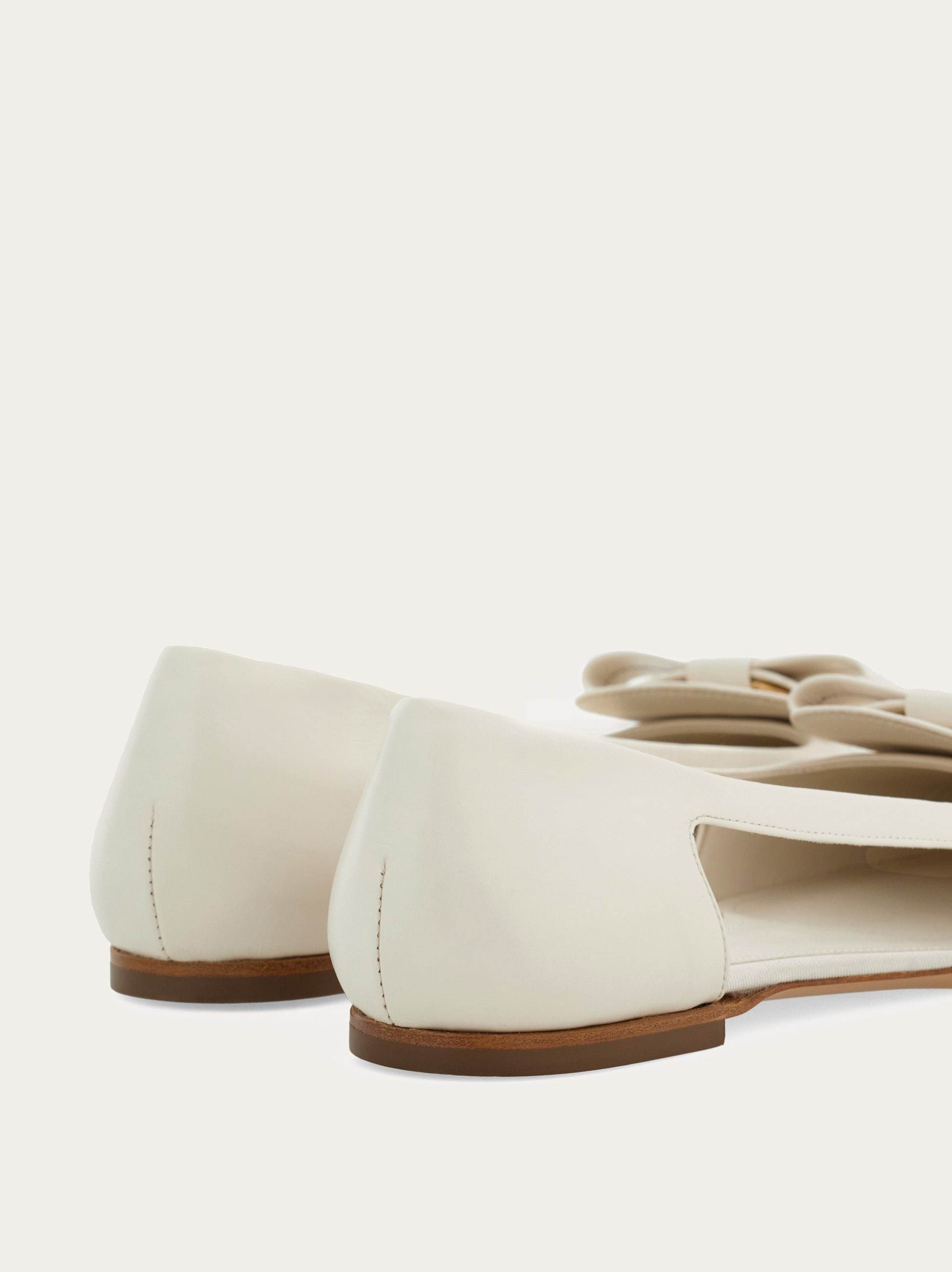 Ferragamo Terea Leather Flat In White