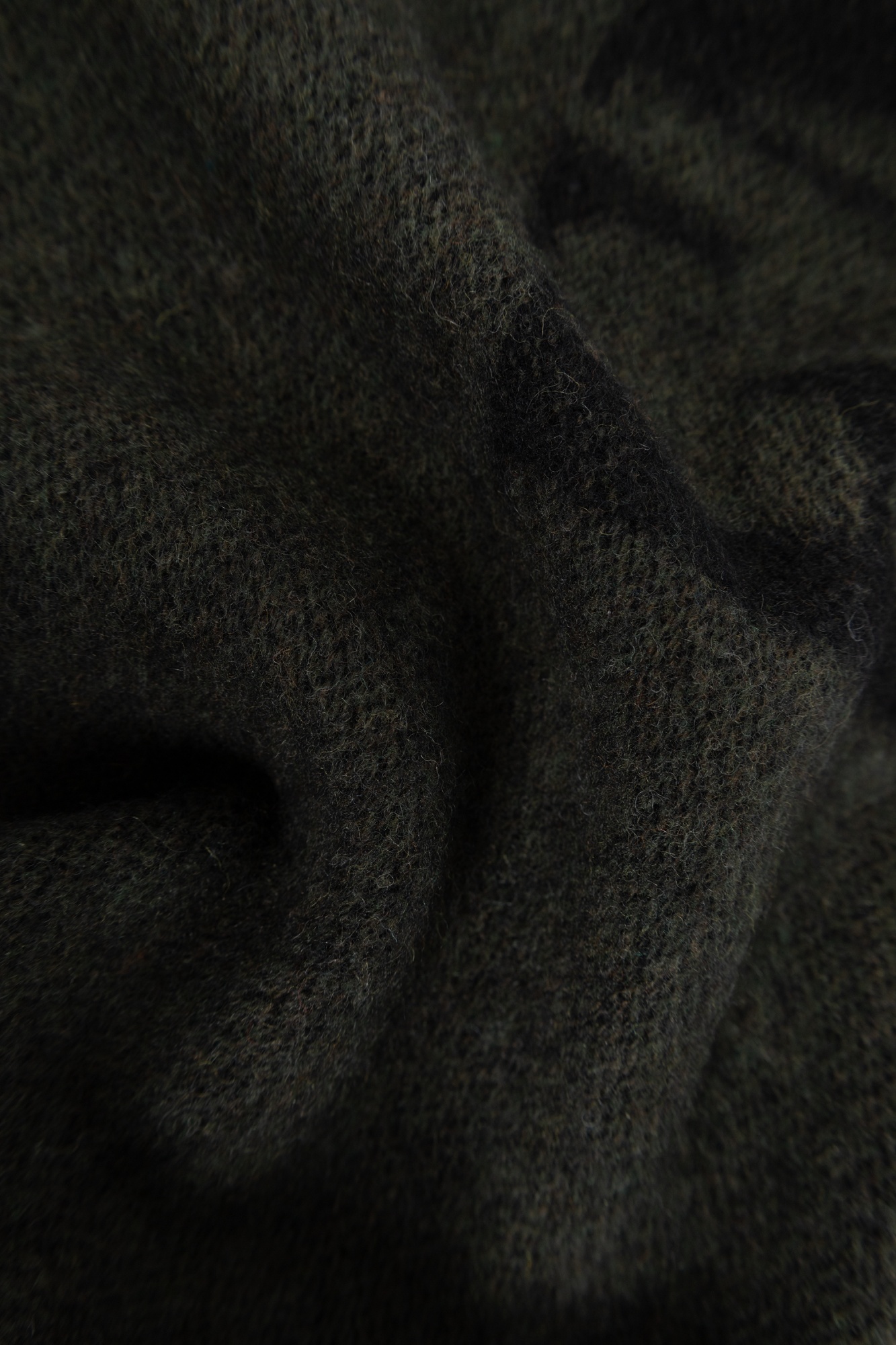 Emporio Armani Logo-jacquard Fringed Scarf In Black