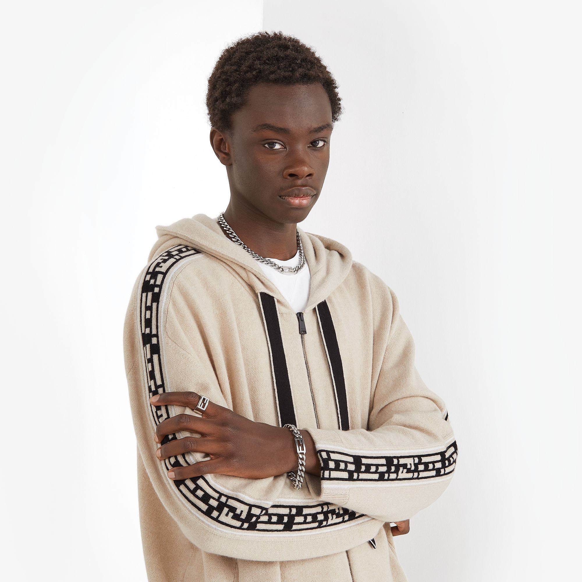 FENDI SILVER-COLOURED BRACELET