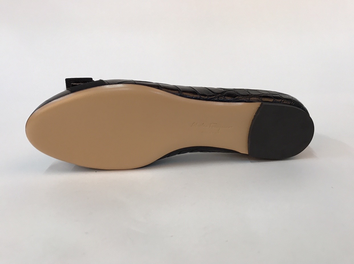 Ferragamo Bowknot Ballet Shoes In Black
