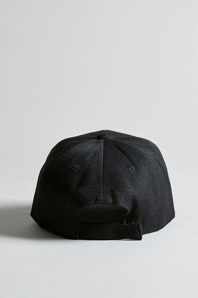 R13 Logo Embroidered Baseball Cap In Black