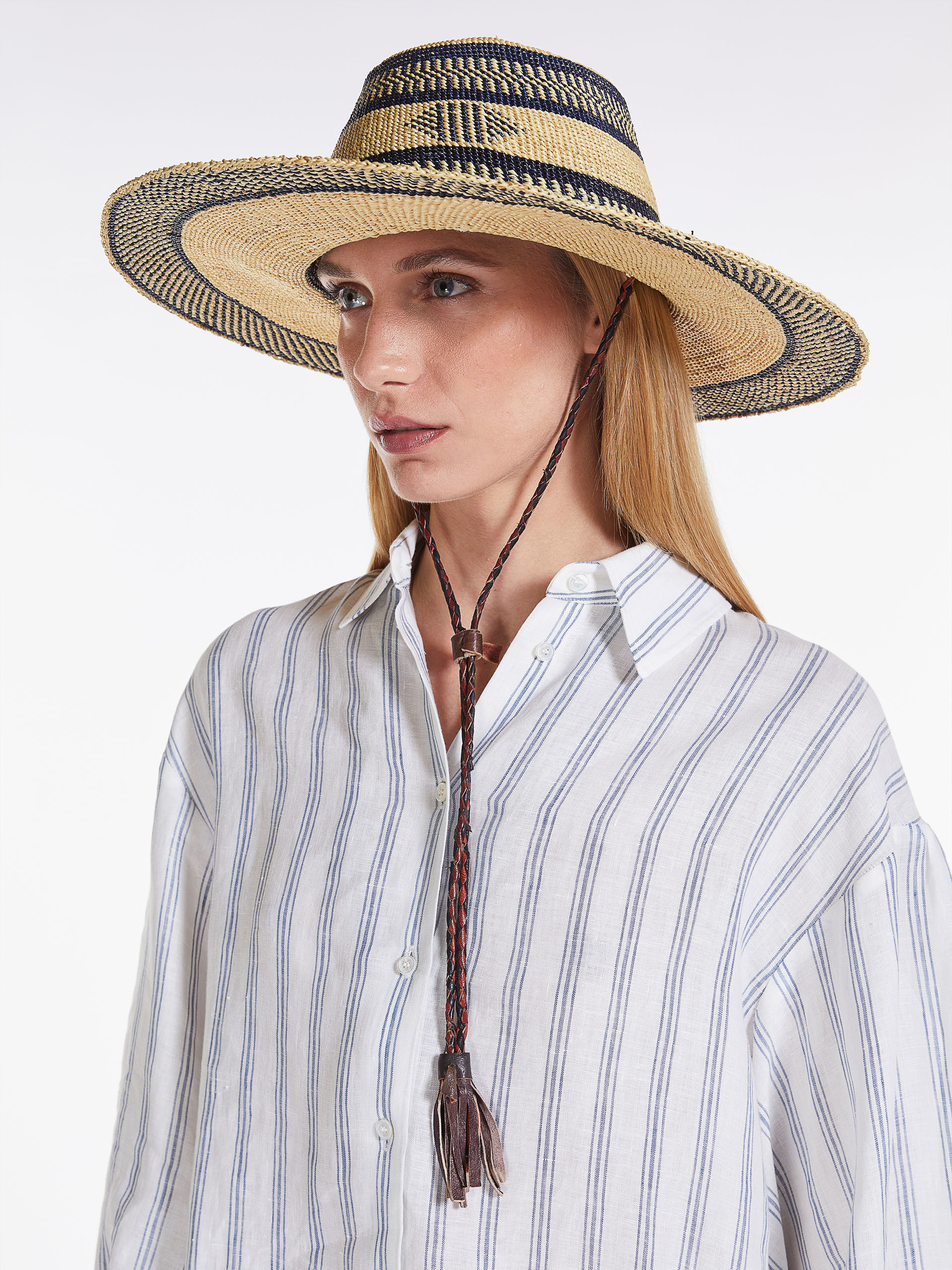 Weekend Max Mara Logo Straw Hat In Nude