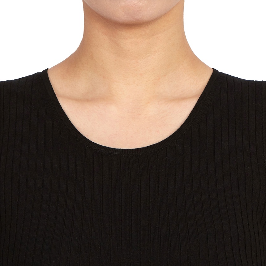 Weekend Max Mara Sleeveless Round-necked Dress In Black