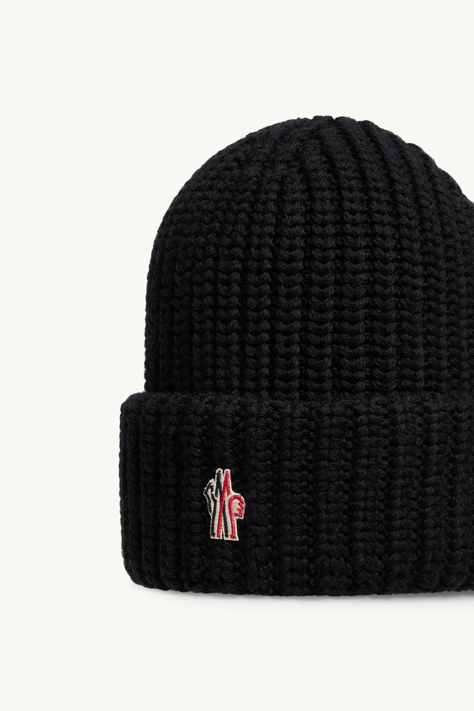 Moncler Logo Wool Beanie In Black
