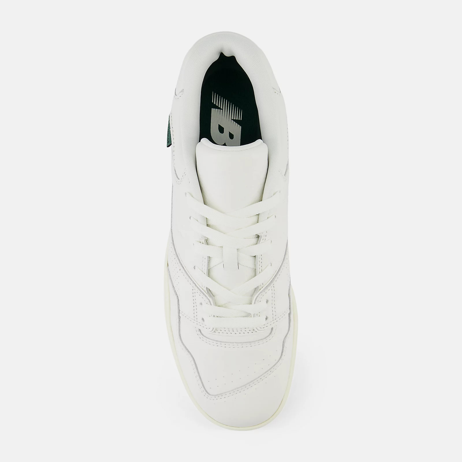 New Balance 550 Round Toe Sneakers In White