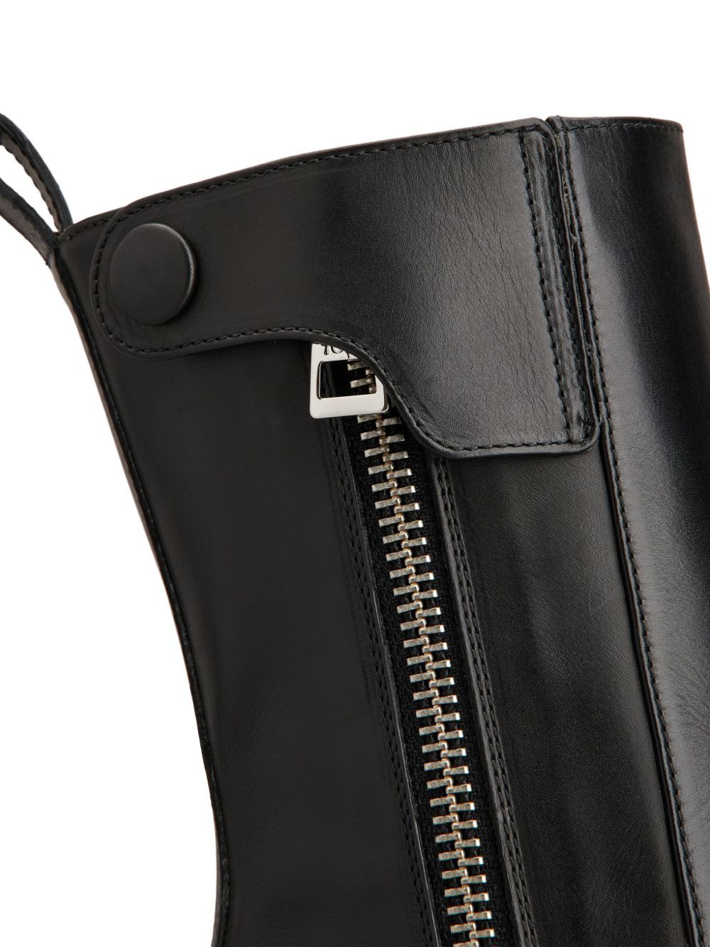 Tod's Zippered Boots In Black