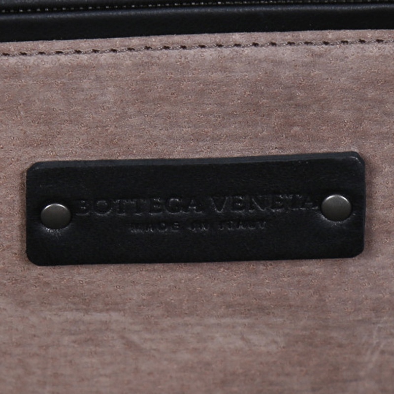 BOTTEGA VENETA KNITTED CROSS-BODY BAG 
