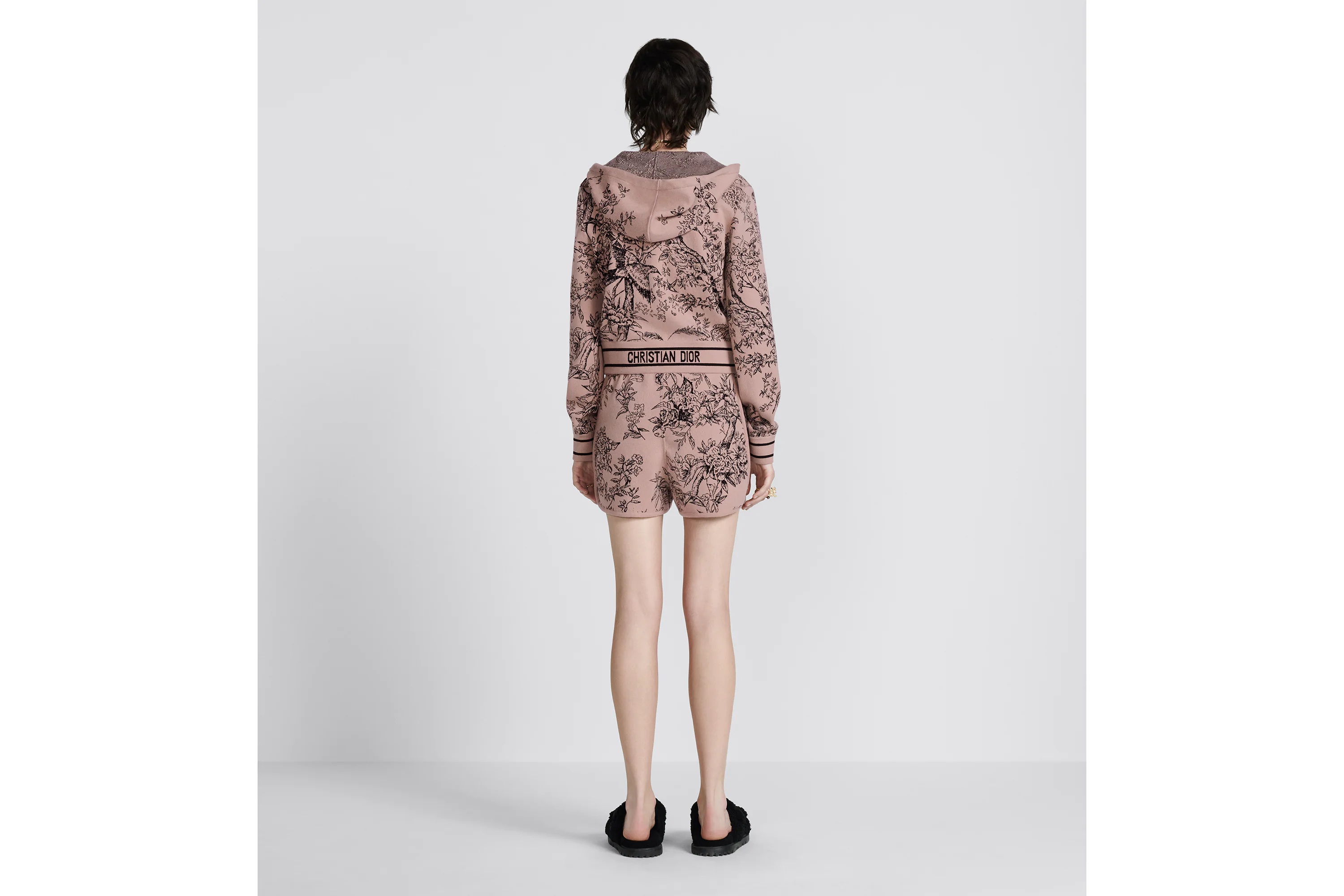 Dior Chez Moi Shorts In Pink