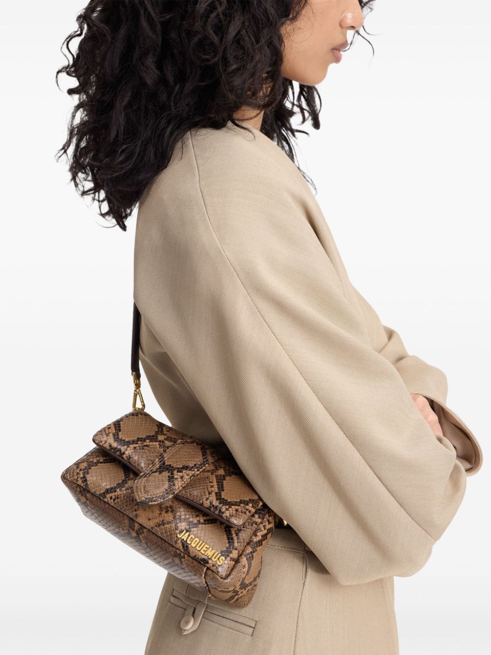 Jacquemus Le Petit Bambimou Leather Shoulder Bag In Brown