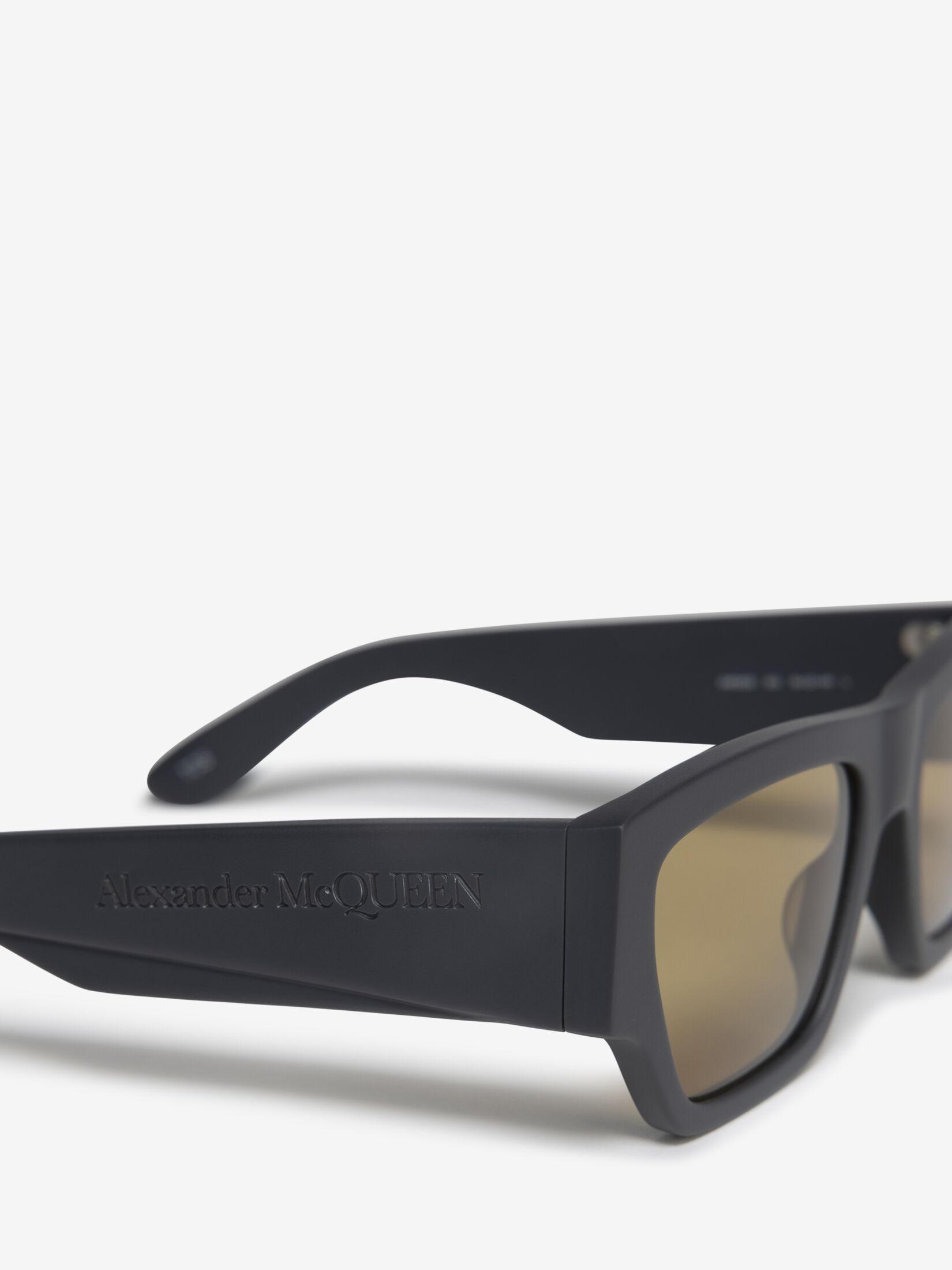 Alexander Mcqueen Eyewear Square-frame Sunglasses In Black