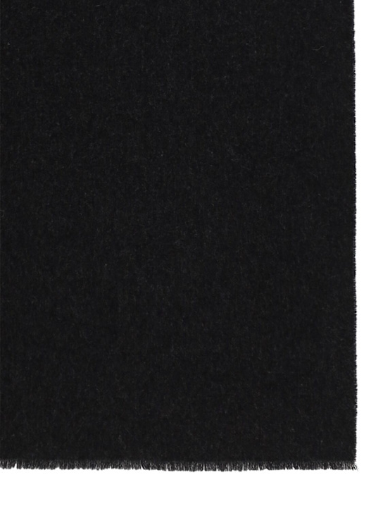 TOTÊME RECTANGULAR SCARF