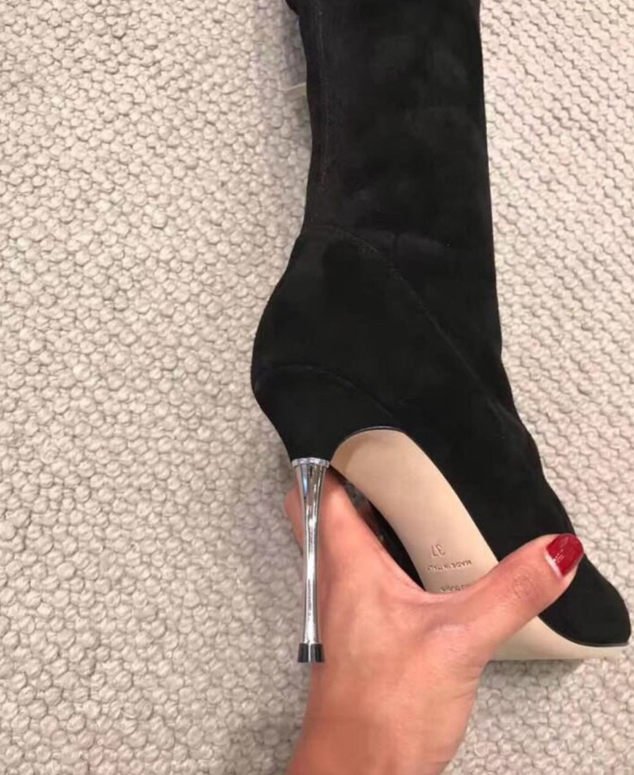 Sergio Rossi Godiva Knee Boots In Black
