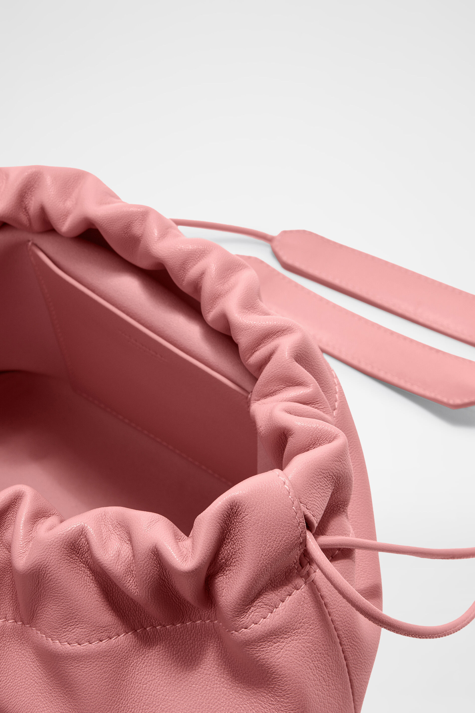 Jil Sander Drawstring Bucket Bag In Pink