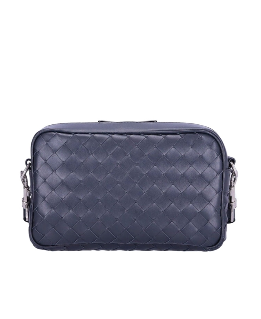 Bottega Veneta Medium Intrecciato Messenger Bag In Blue