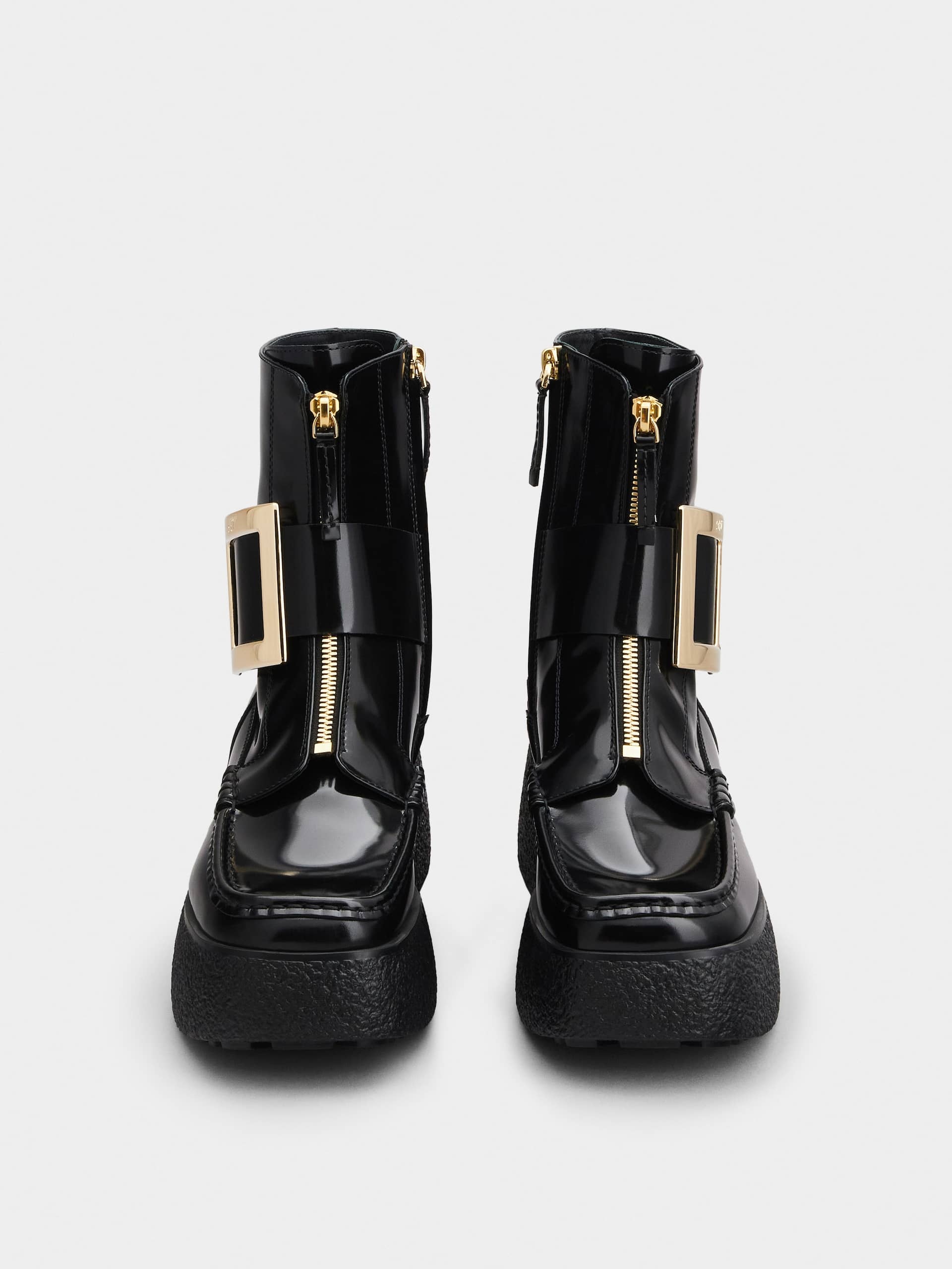 Roger Vivier Viv' Rangers Thick-soled Metal Clasp Boots In Black