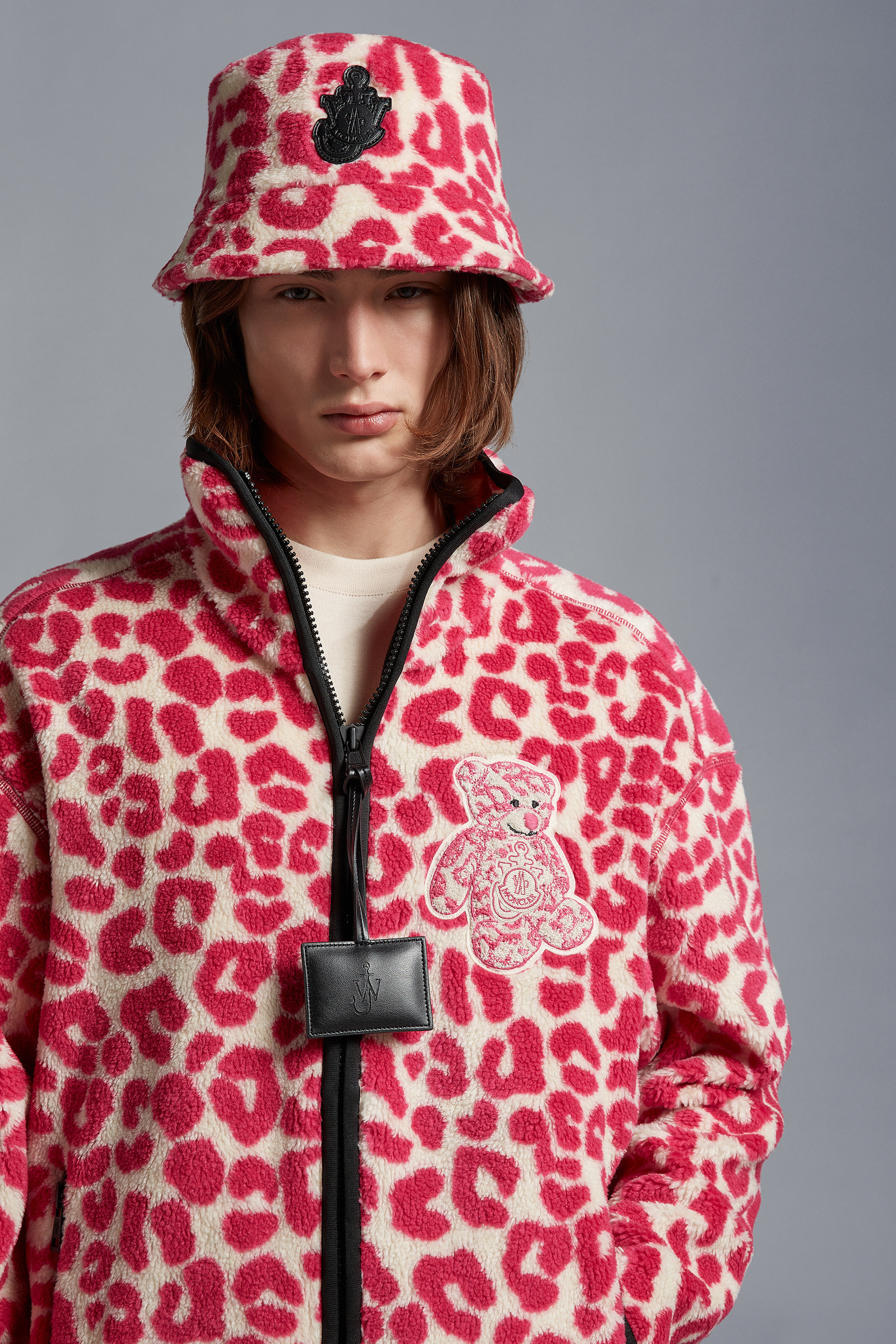 Moncler Logo Fisherman's Hat In Red