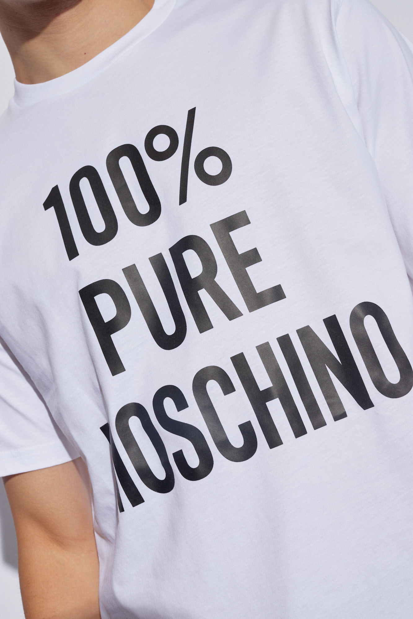 Moschino Versatile Crew Neck T-shirt In White