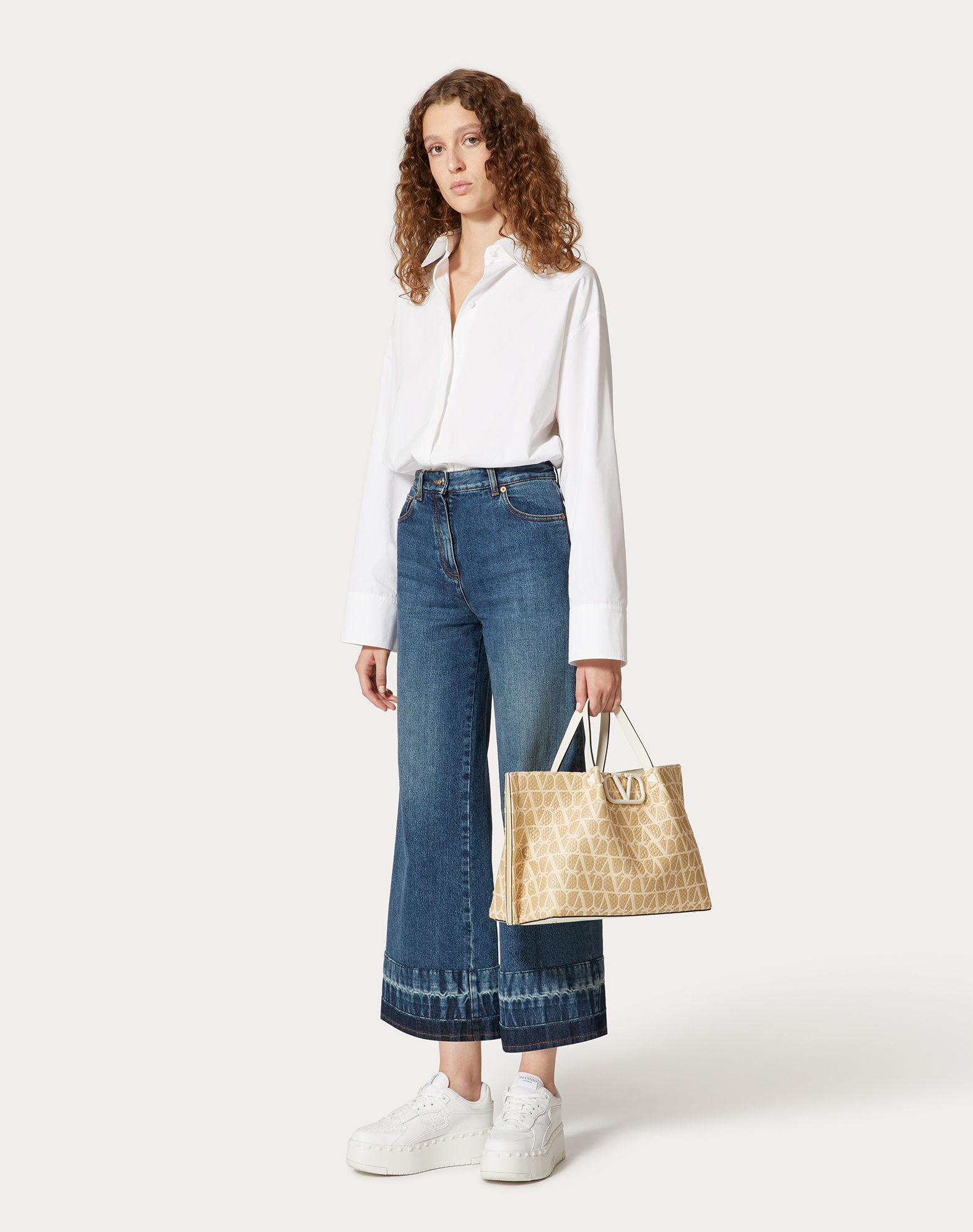 Valentino Vlogo Woven Raffia Tote Bag In Nude