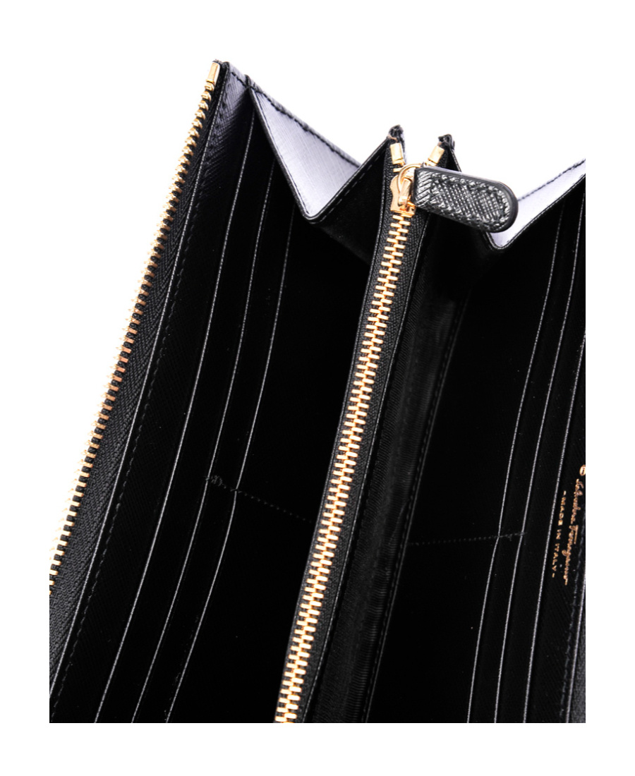 Ferragamo Bow Details Logo Wallet In Black