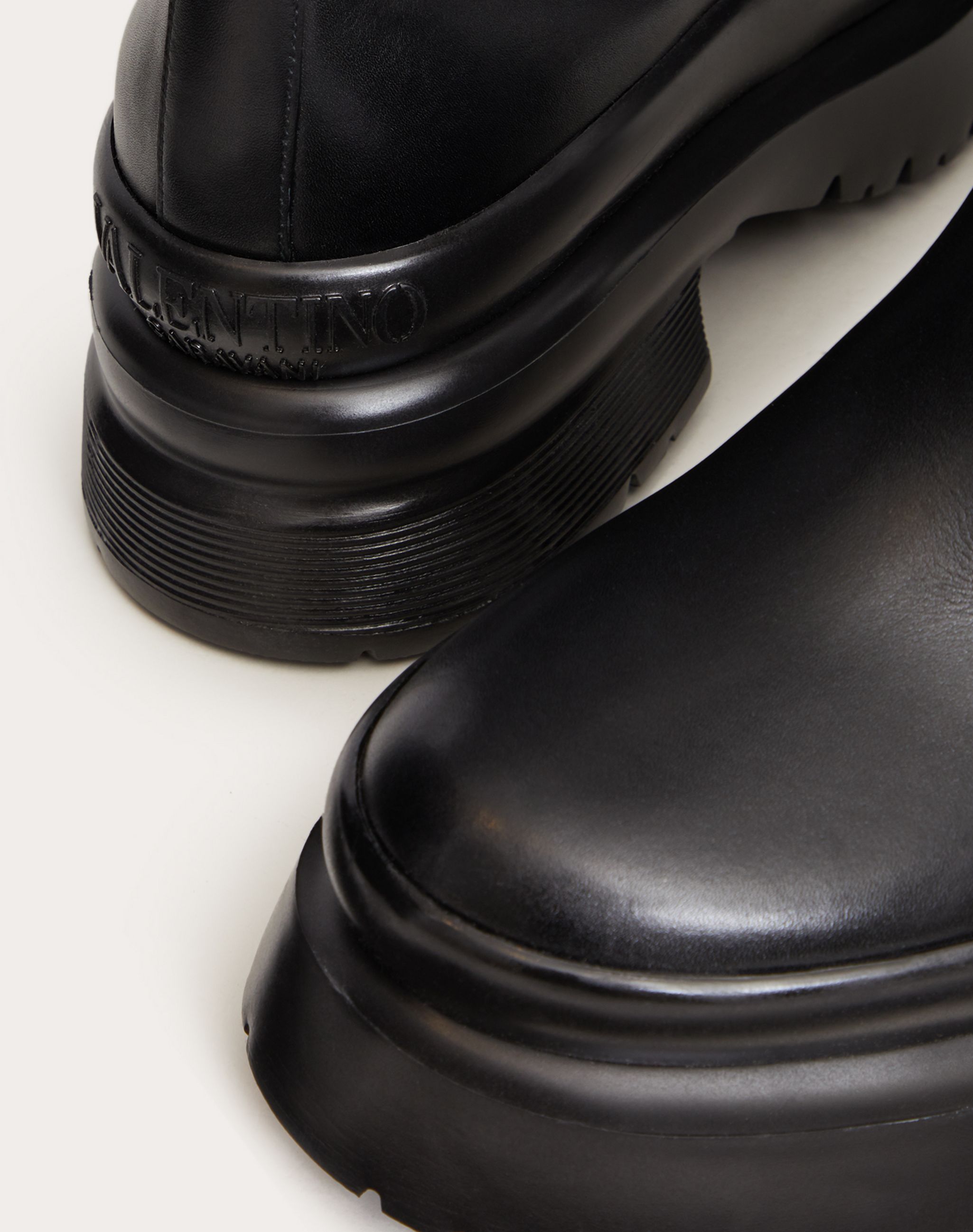 Valentino Roman Stud Knee-high Boots In Black