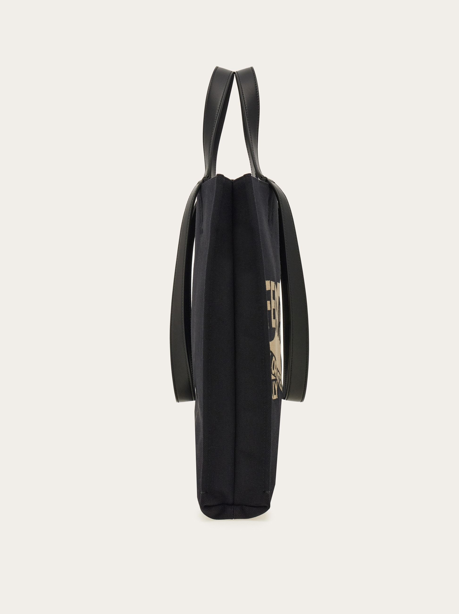 FERRAGAMO LARGE LOGO SHOULDER BAG