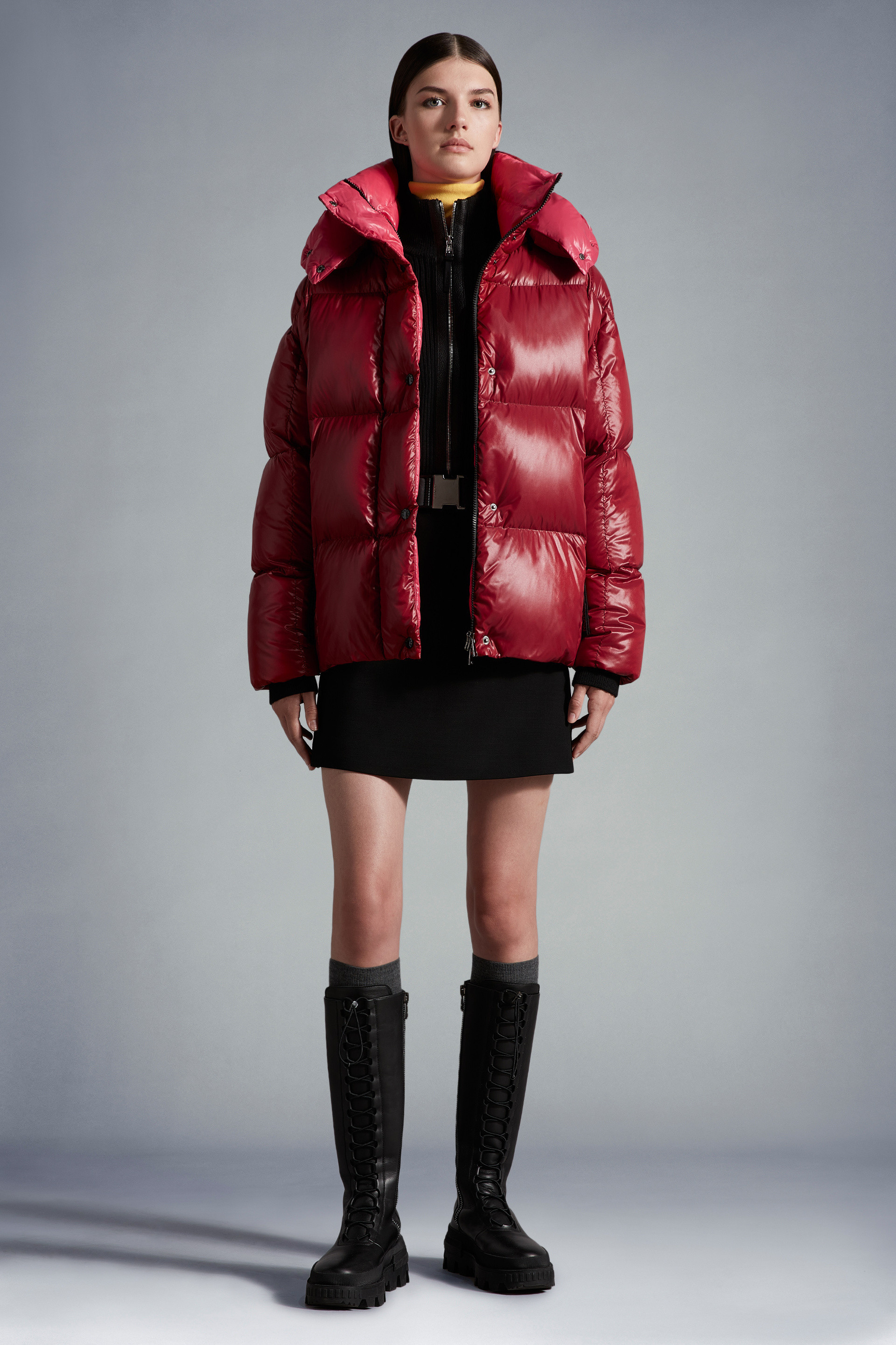 Moncler Doudoune Courte Parana In Red
