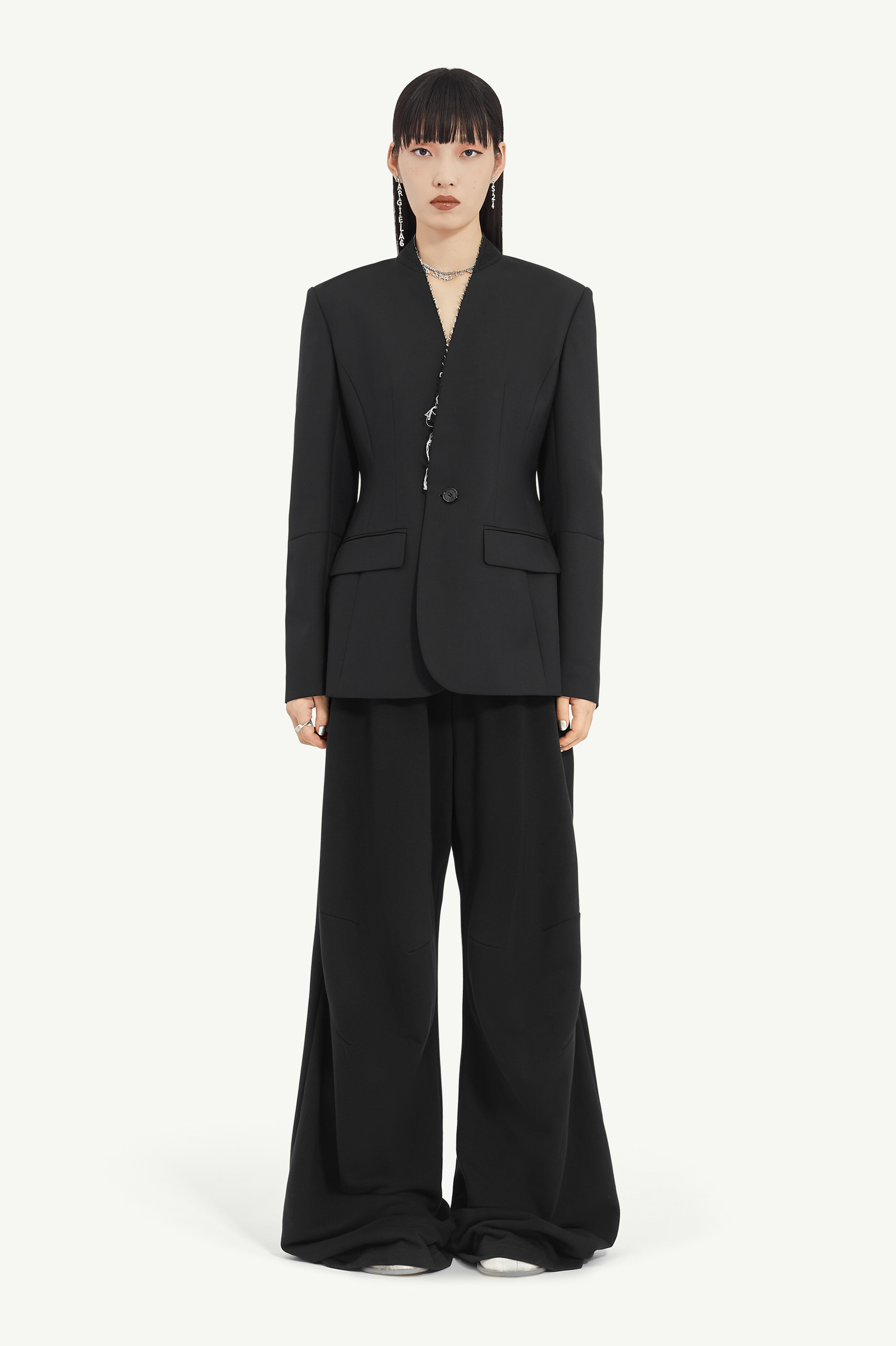 Mm6 Maison Margiela Contrast-stitching Single-breasted Blazer In Black