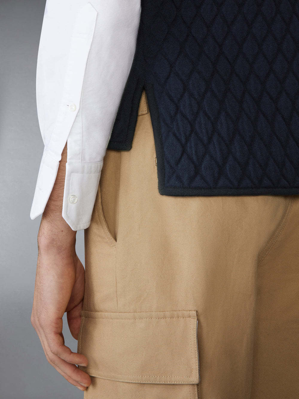 Thom Browne Rwb Stripe-detail Quilted Vest In Blue