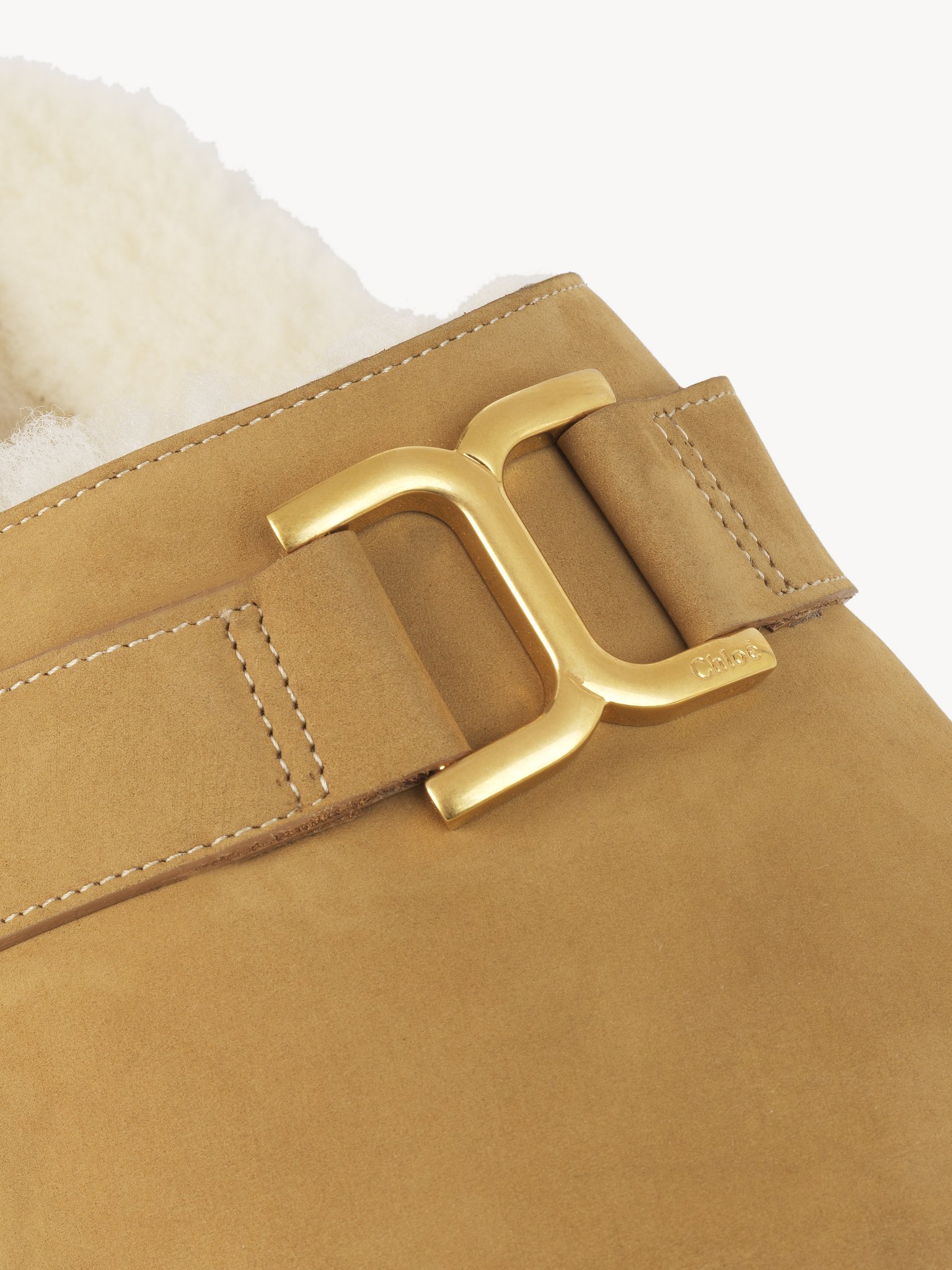 Chloé Flat Slippers In Brown