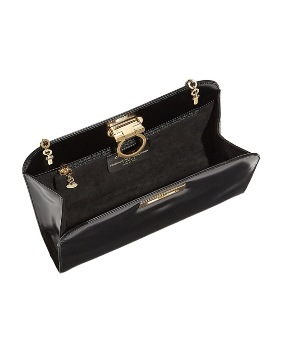 Shop Ferragamo Salvatore Logo Plaque Chain Linked Clutch In Black
