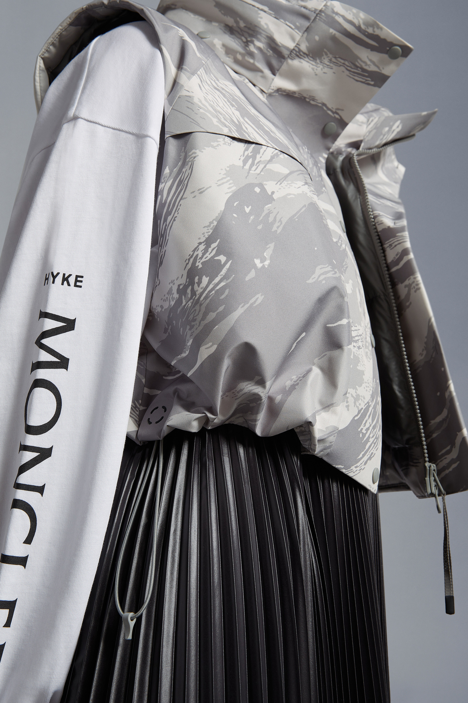 Moncler X Hyke Vanilis Padded Gilet In Gray