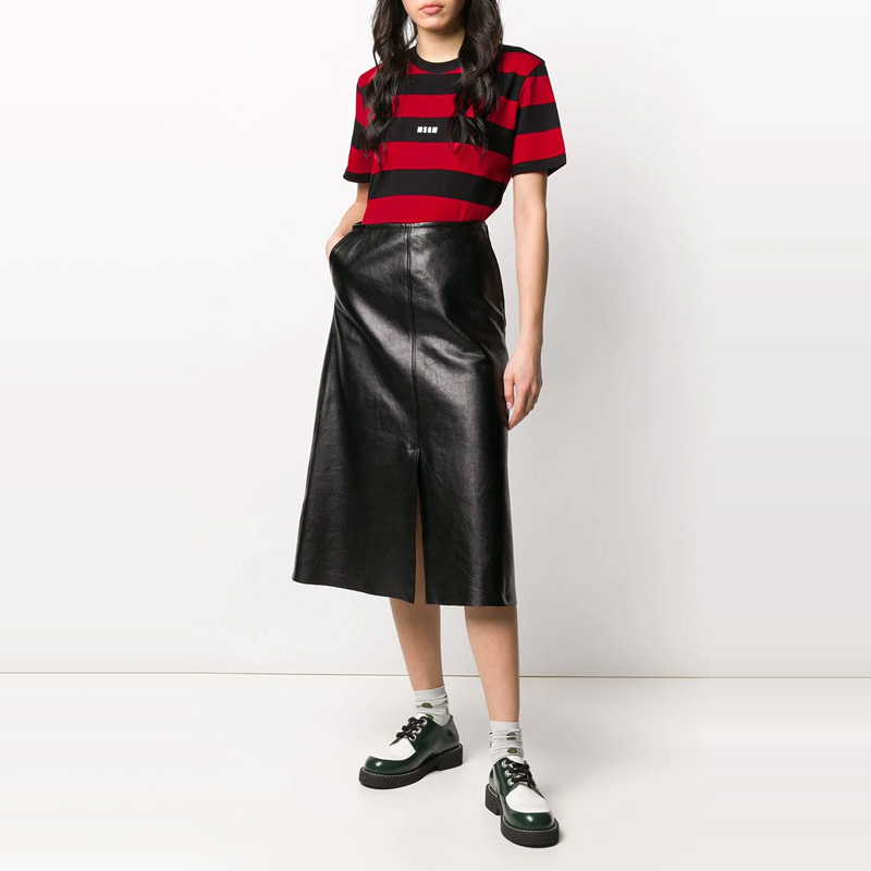 Msgm Stripe Logo Print Short-sleeved T-shirt In Black